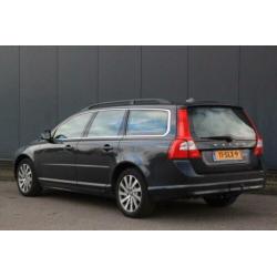 Volvo V70 1.6 T4 Limited Edition Navigatie/Xenon/Leer/Parkee