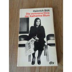 Heinrich Böll - Die verlorene Ehre der Katharina Blum. Duits