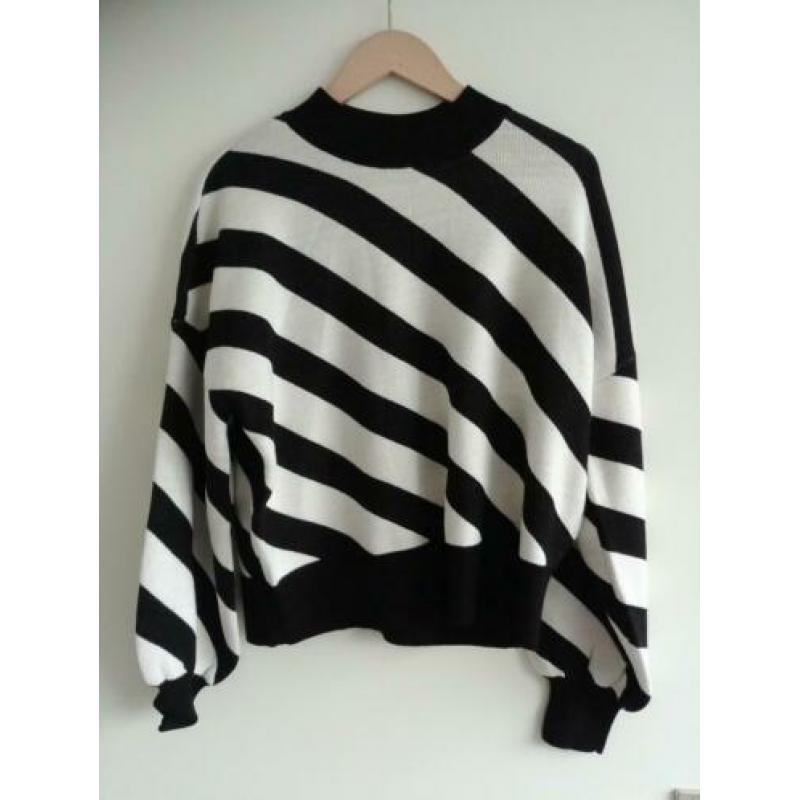 Vero Moda trui zwart/wit maat L. Nieuw!
