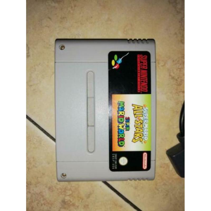 Super nintendo SNES met Mario kart en Mario all stars