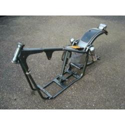Eienbouw Swingarm frame met kenteken
