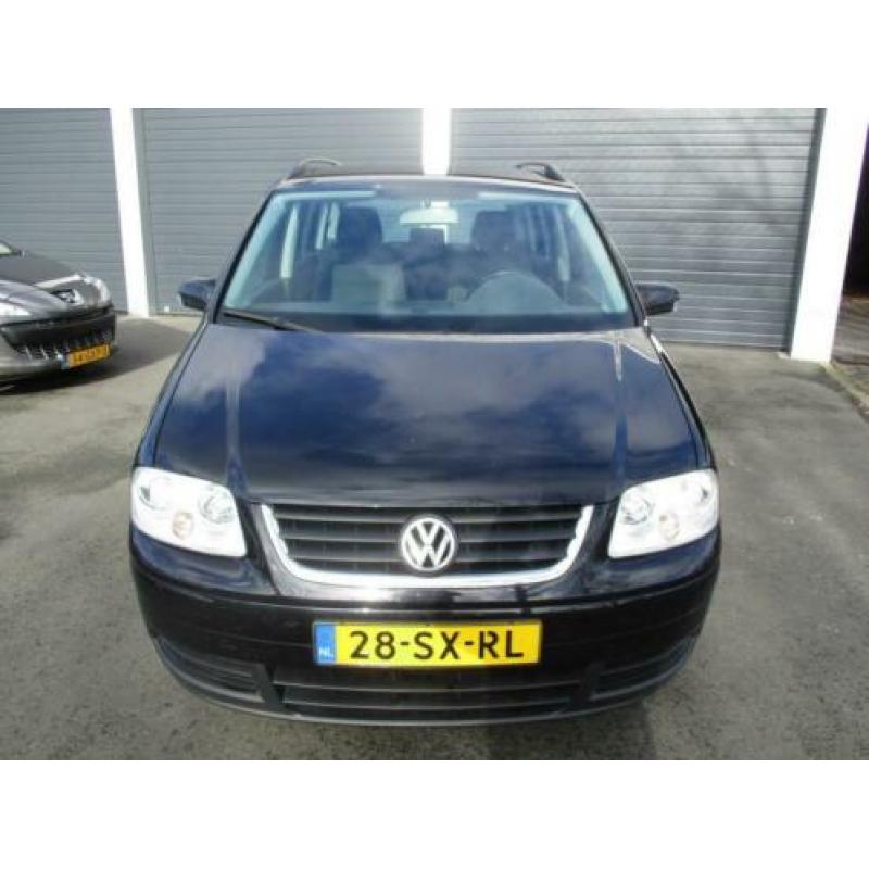 Volkswagen TOURAN 1.9 TDI BUSINESS AUTOMAAT