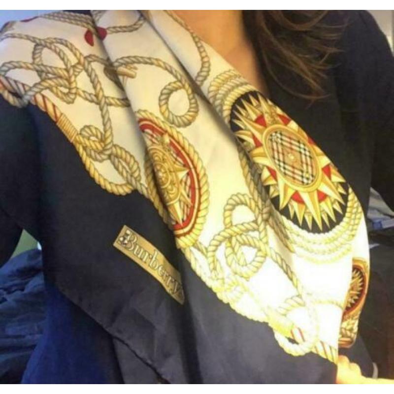 Echt Burberry zijde sjaal carre silk designer