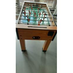 Mooie stevige voetbaltafel
