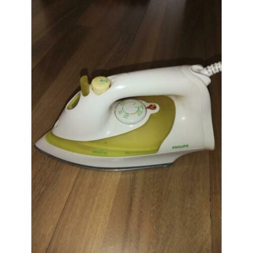 1 x Rowenta en 2 x Philips strijkijzers