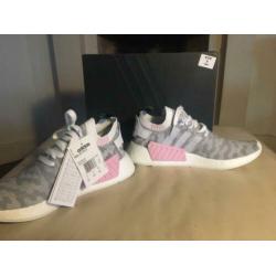 NIEUW Adidas NMD R2 Boost schoenen maat 42