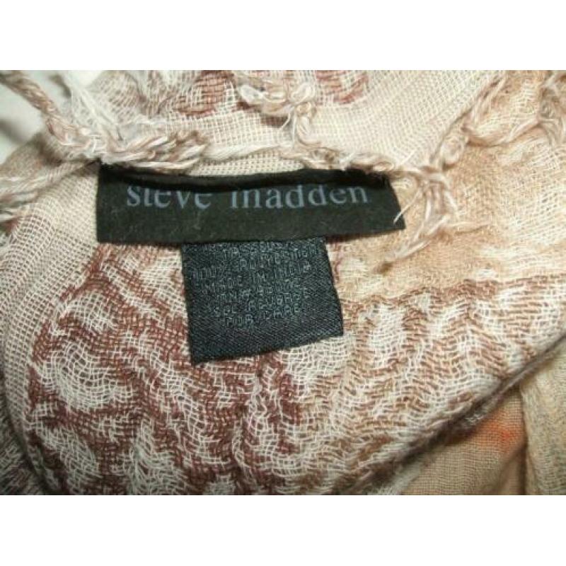 STEVE MADDEN beige shawl met oranje en bruine kwastjes
