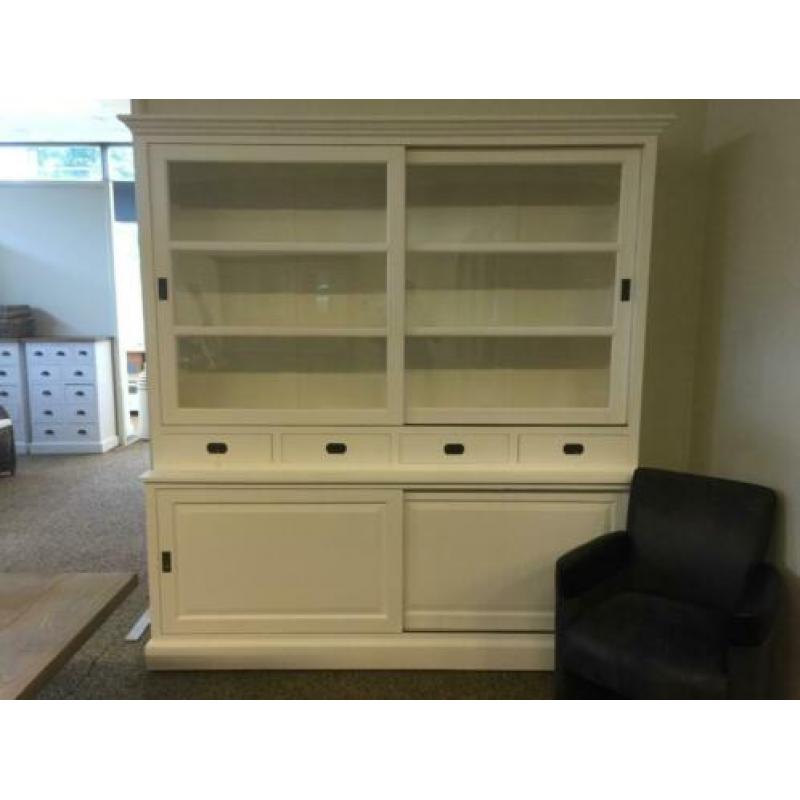 Landelijke buffet-Vitrinekast schuifdeur 210cm br.wit actie