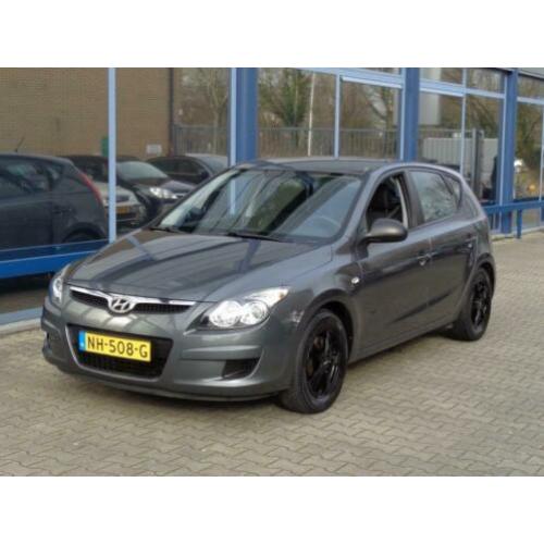 Hyundai I30 1.4i Active Cool NIEUWE APK AIRCO LM-VELGEN