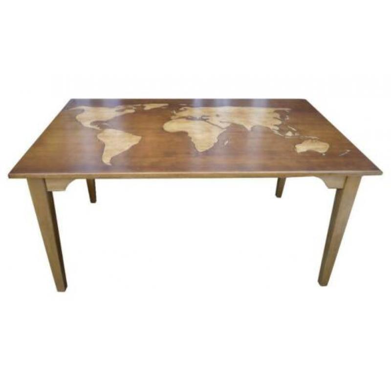 Eettafel en kunstwerk