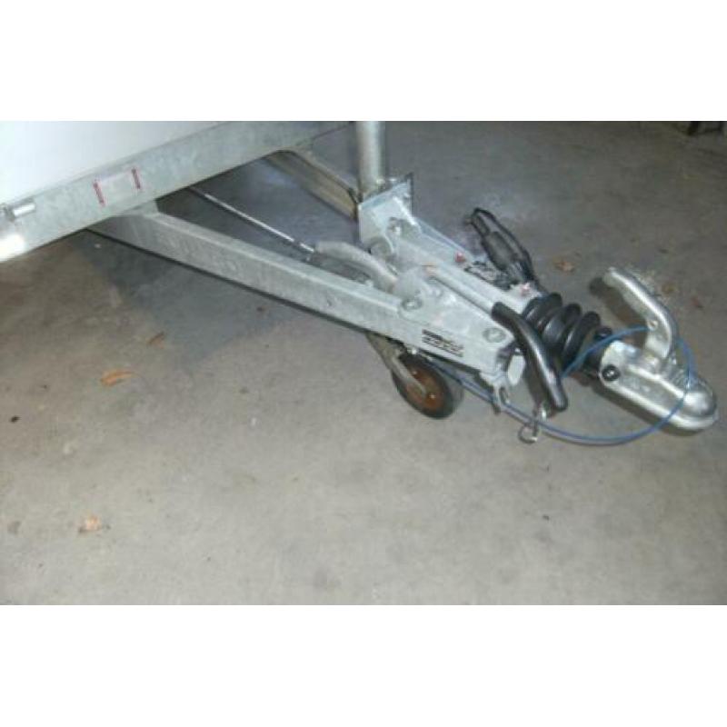 plateauwagen enkel-asser geremd