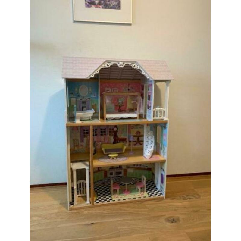 Prachtig Kidkraft poppenhuis Kaylee in topconditie