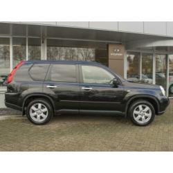 Nissan X-Trail 2.5 LE 4WD