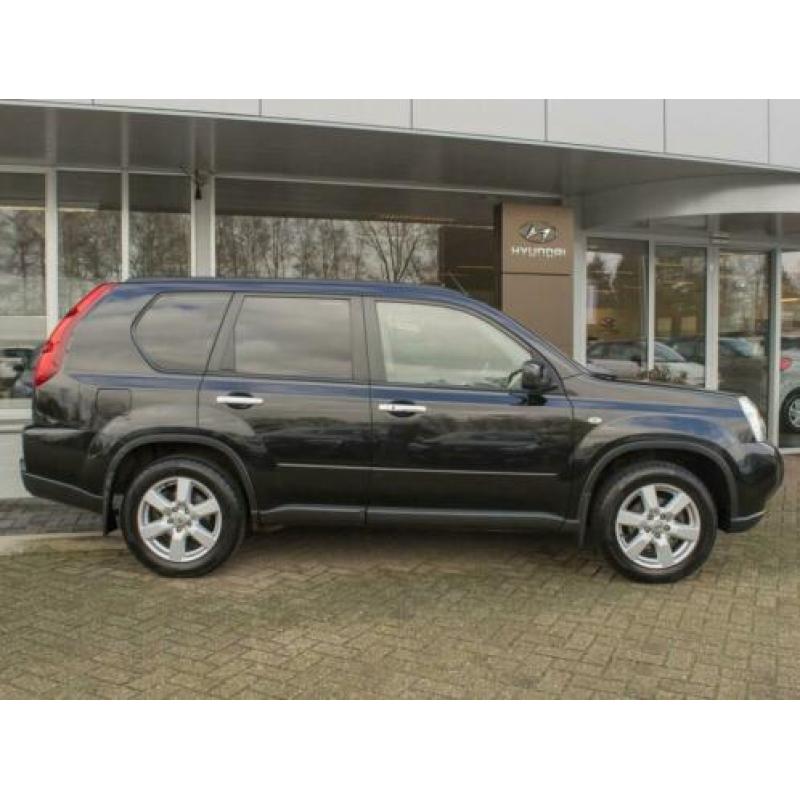 Nissan X-Trail 2.5 LE 4WD