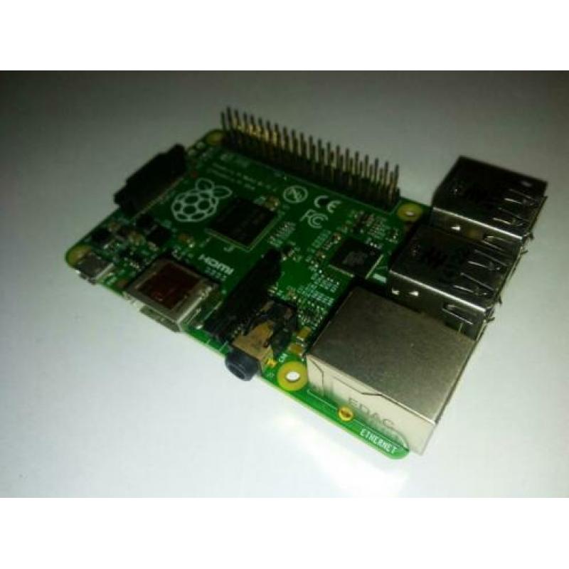 Raspbery Pi 2 1GB 900Mhz