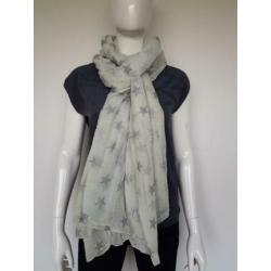 Shawl Black Lily. Mintgroen/zilveren sterretjes.