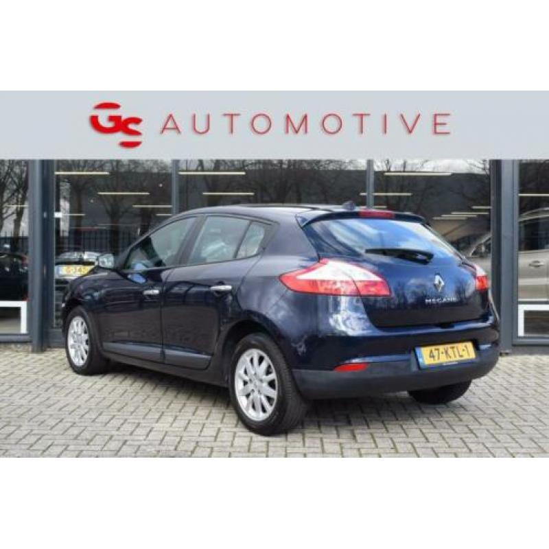 Renault Mégane 1.6 Expression 110PK 5drs met navi, xenon, lm