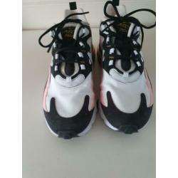 Nike air 270 react koral rose maat 42