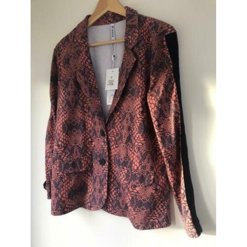Zoso compleet pak. Blazer en tregging maat M