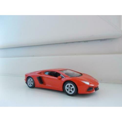 Welly Lamborghini Aventador LP700-4