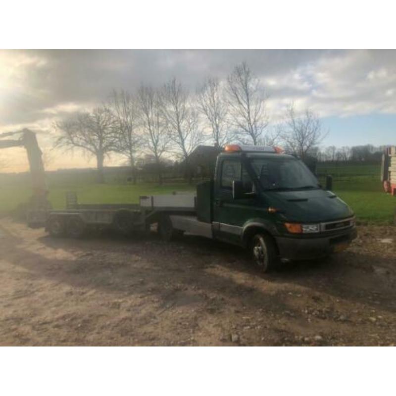 Iveco Daily met BE oplegger