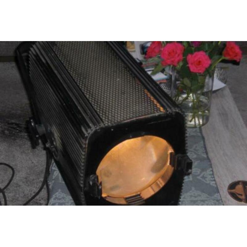 Theater lamp.ADB 2000 .SOCKET gY 16