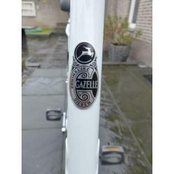 Nieuwe Gazelle Witte Oma fiets
