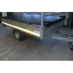 plateauwagen enkel-asser geremd