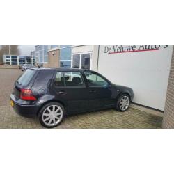 Volkswagen Golf 1.8-20V Turbo Highline clima / cruise / nap