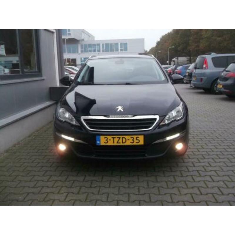 Peugeot 308 SW 1.6 BlueHDI Blue Lease Executive navi pano ec