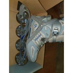 Rollerblade aero 900w in prima staat, mt 41, lichtblauw