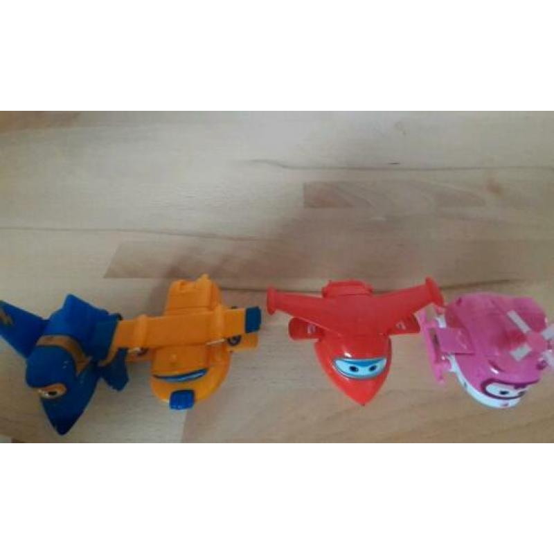 Superwings
