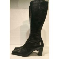 DESIGN ITALIAANSE LAARZEN SPECIALE STIKNAAD SOEPEL LEDER m37