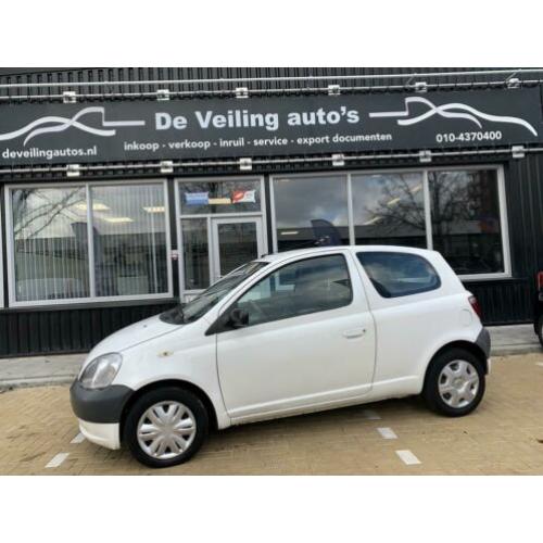 Toyota Yaris 1.0-16V VVT-i (bj 2002)