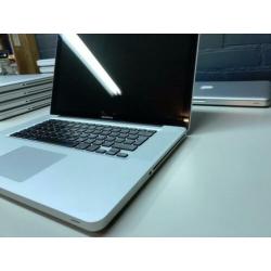 MacBook pro 15 Late 2011 i7 | 8Gb | SSD | € 369.-