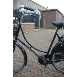 OMA Fiets Terugtraprem 28 inch voordrager en krat