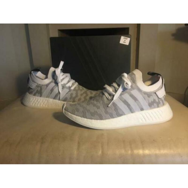 NIEUW Adidas NMD R2 Boost schoenen maat 42