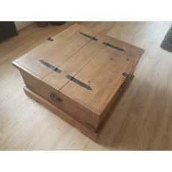 Grenen salontafel/kist