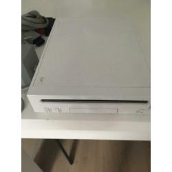 Te koop Nintendo wij met 11 spellen en toebehoren