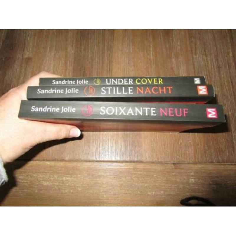 Sandrine Jolie stille nacht undercover soixante neuf samen