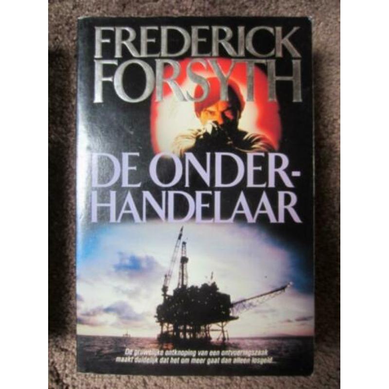 E214: Thriller, De Onderhandelaar van Frederick Forsyth.