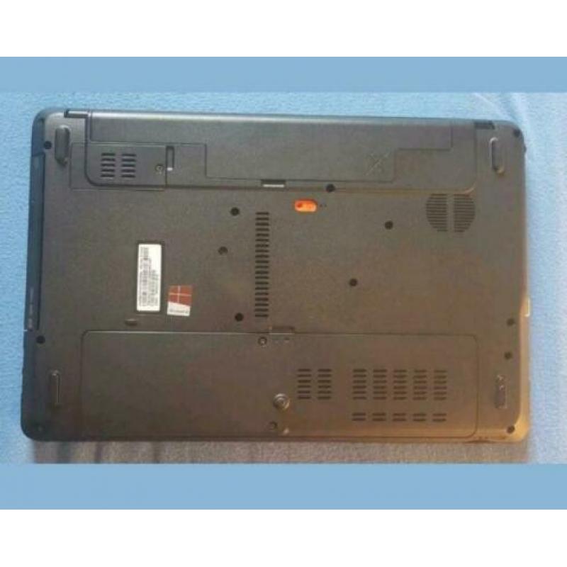 Acer laptop P253-M 15.6 inch Core i5 3230-M.