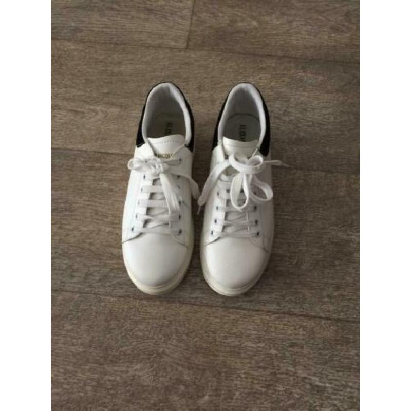 Alexander mcqueen namaak schoenen maat 36