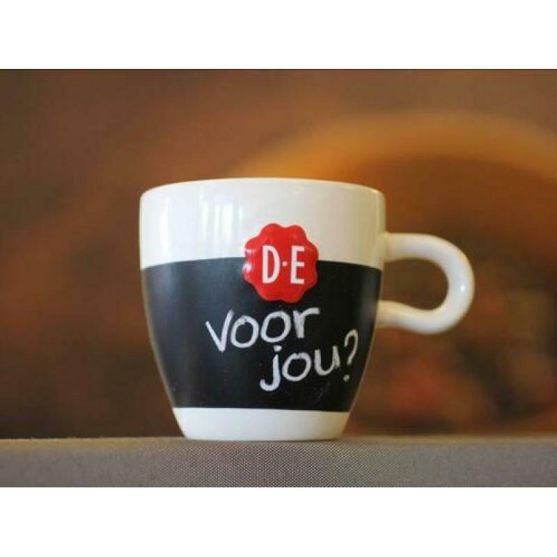 Douwe Egberts 6 grote cappuccino rood zegel krijtmokken