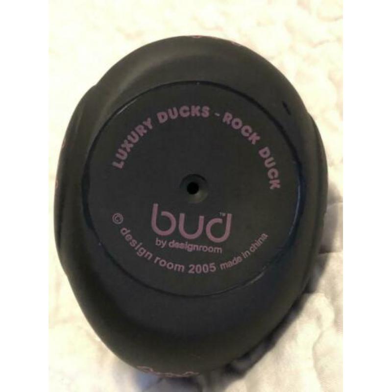12 bud ducks