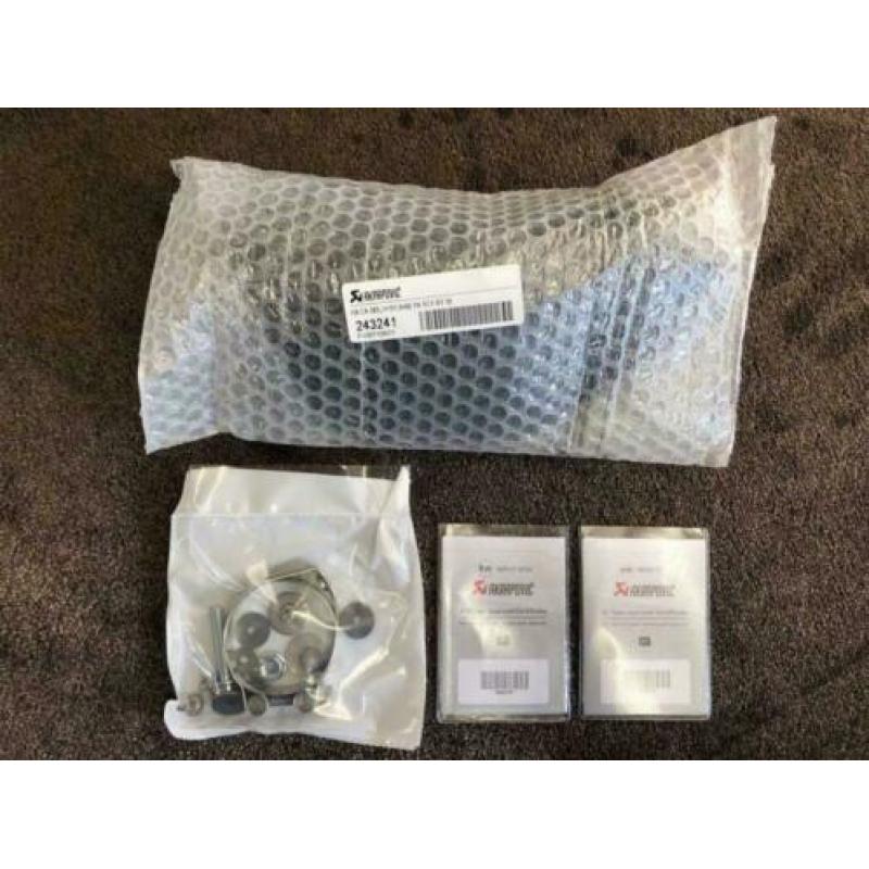 Akrapovic Hexagonal uitlaat demper Yamaha YZF-R1 R1 15-18