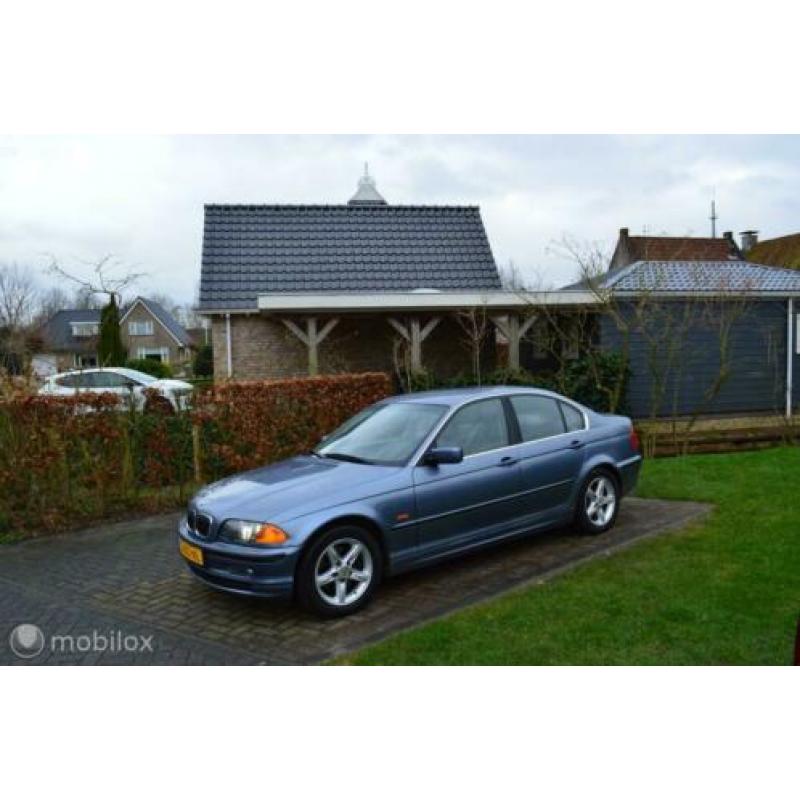 Sportieve BMW 328i Executive M bj 1999 Youngtimer nwe apk!