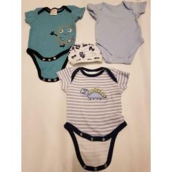 Rompers maat 50/56. 25 stuks