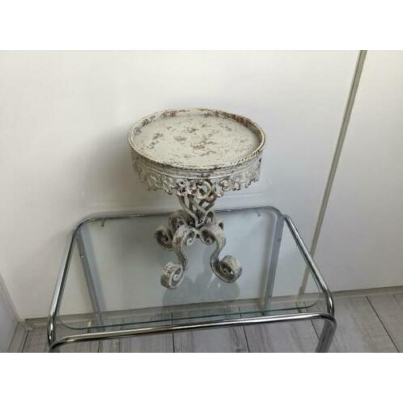 Smeedijzeren bloementafeltje / krukje vintage brocante