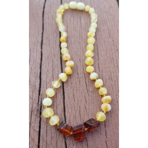 ?amber-barnsteen ketting/necklase voor kinderen/volwassenen?